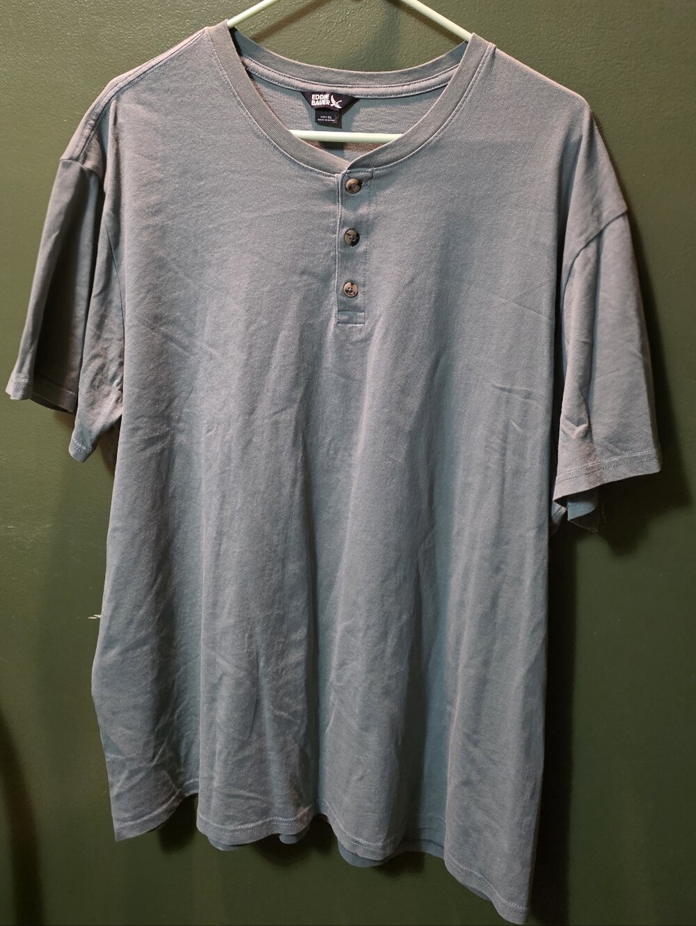 Mens XL Eddie Bauer 3 Button Cotton Short Sleeve Henley Shirt - Green